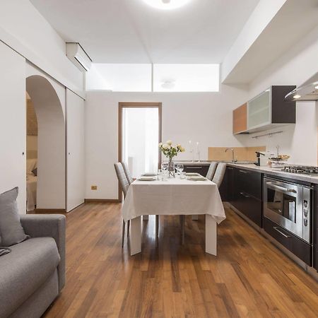 Milan Royal Suites Bagian luar foto