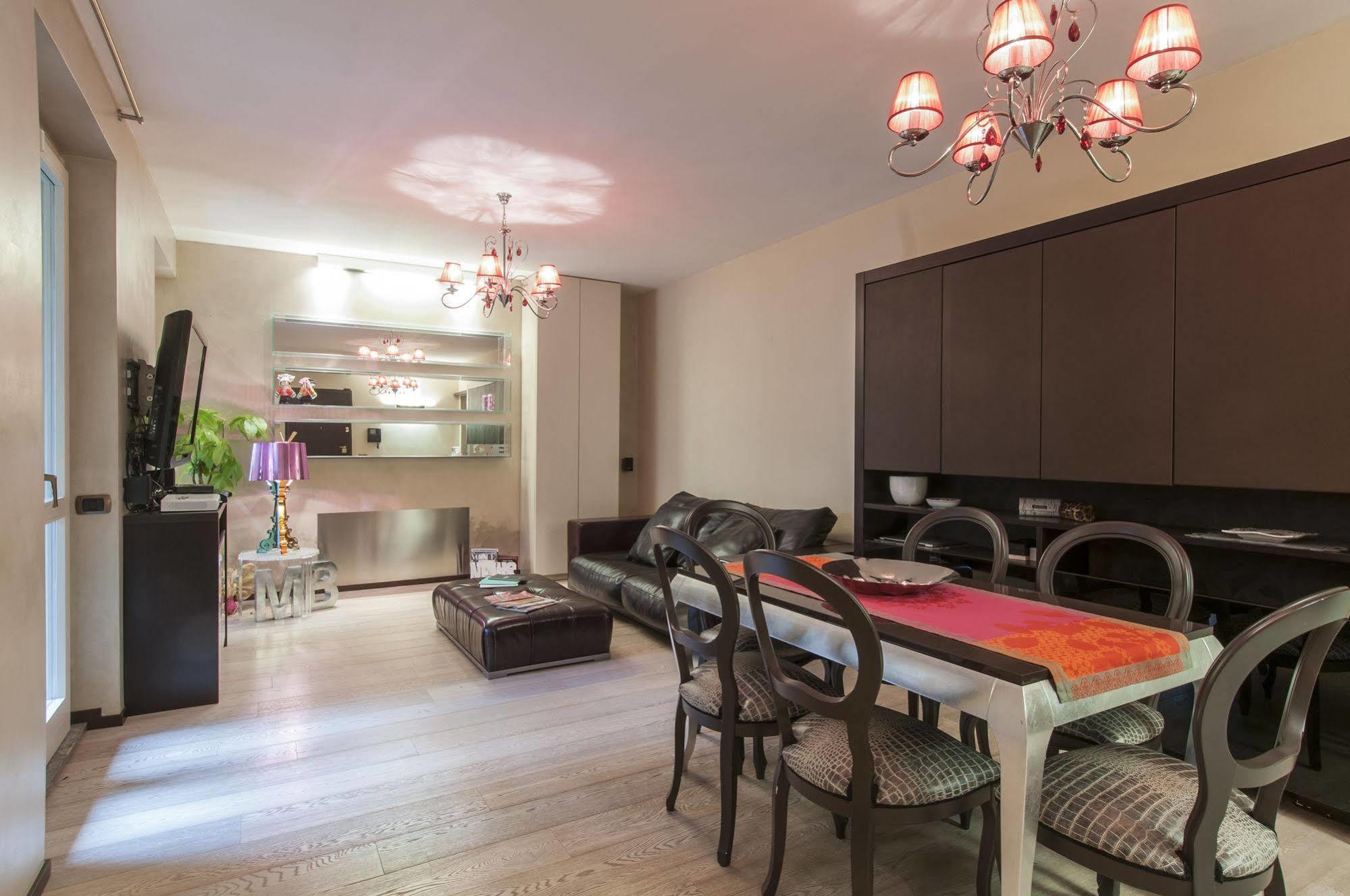 Milan Royal Suites Bagian luar foto