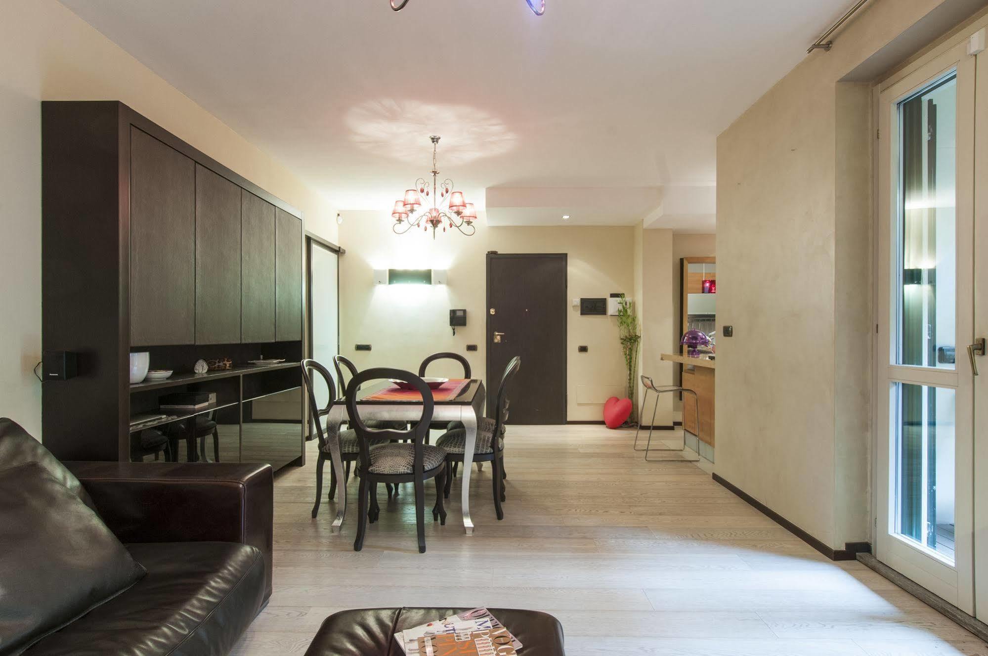 Milan Royal Suites Bagian luar foto